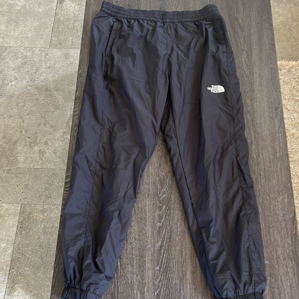 NWOT North Face Hydrenaline Wind Pants